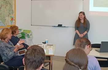 Sild Orsolya előadása a Magyar mint Idegen Nyelvi Hallgatói Konferencián