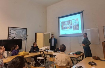 Sanna Hukkanen képregényrajzoló vendégelőadása a Finnugor Tanszéken